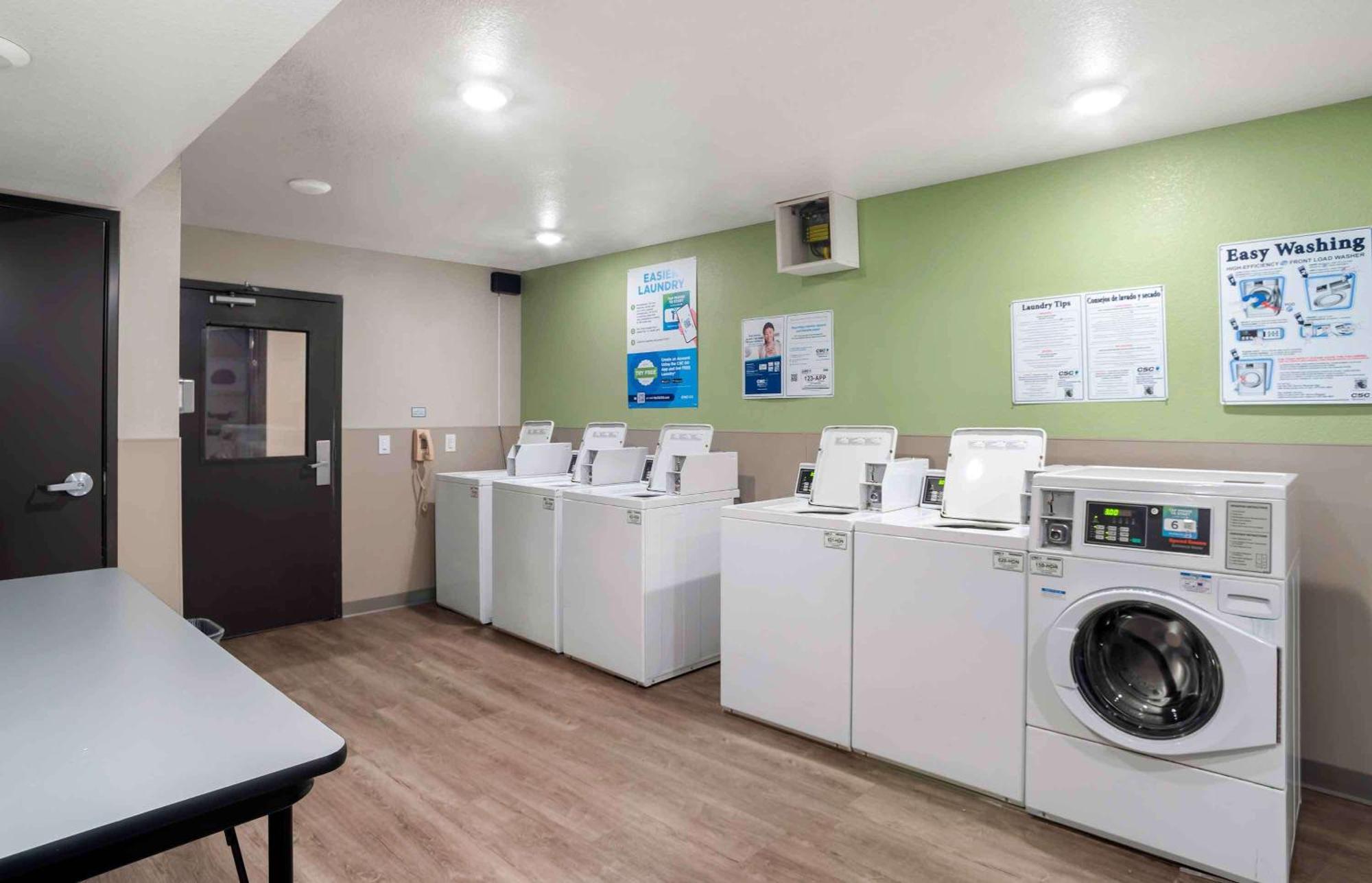 Extended Stay America Select Suites - Charlotte - Northlake Extérieur photo