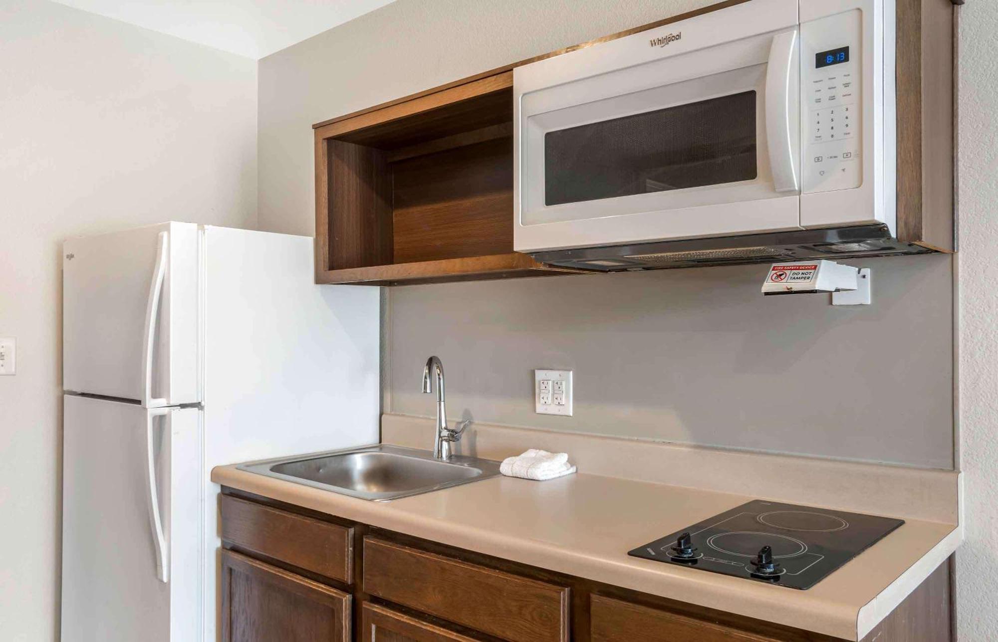 Extended Stay America Select Suites - Charlotte - Northlake Extérieur photo