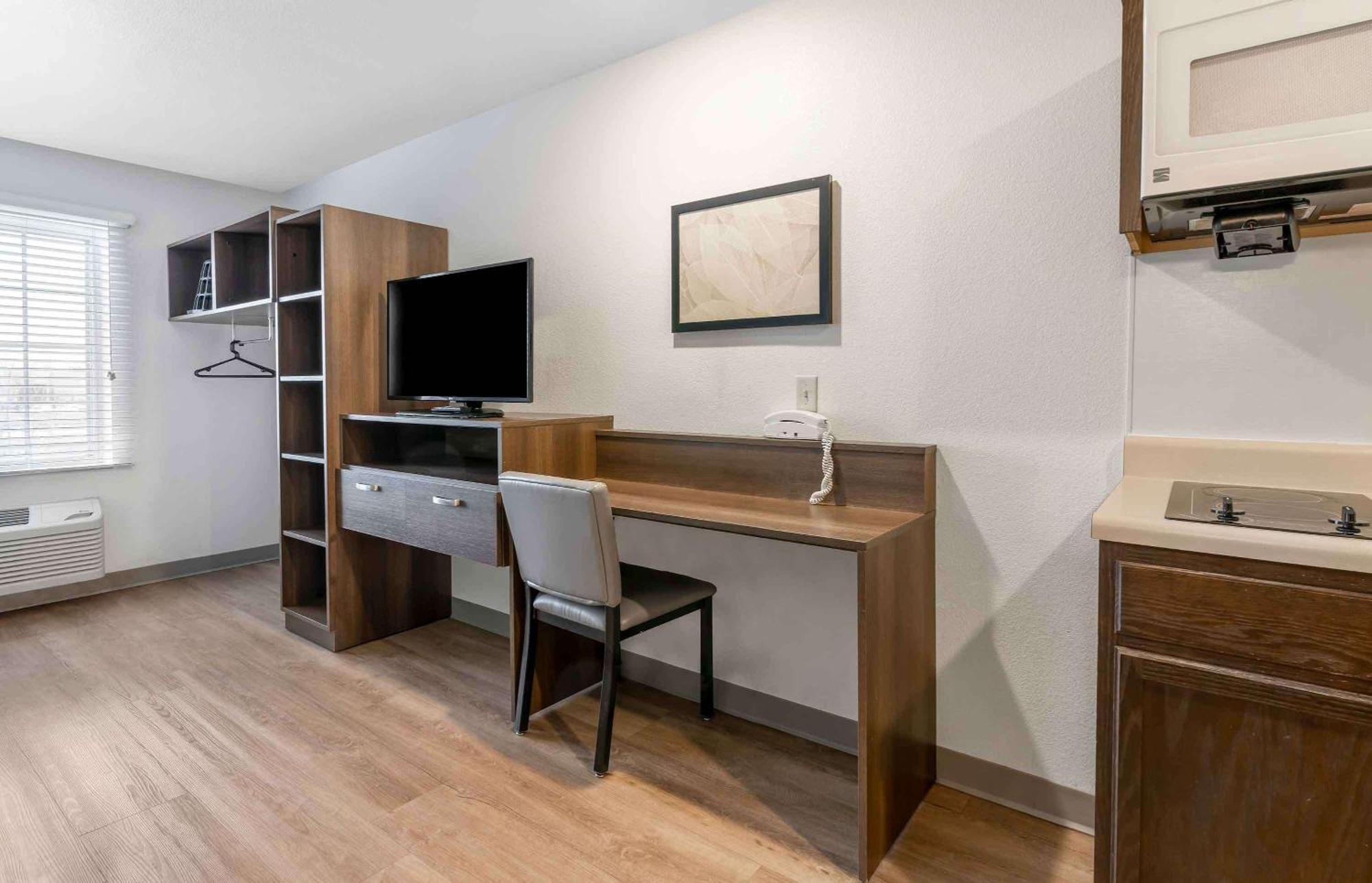 Extended Stay America Select Suites - Charlotte - Northlake Extérieur photo
