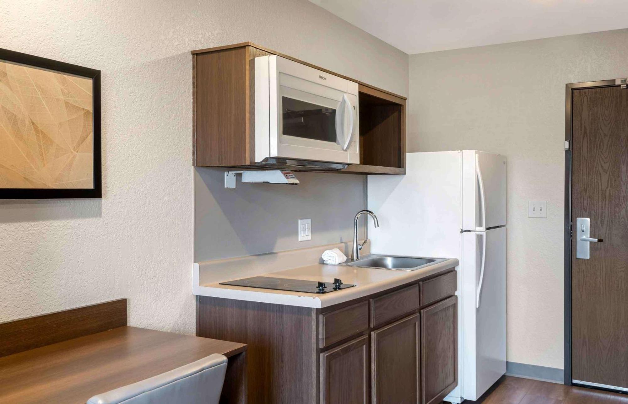 Extended Stay America Select Suites - Charlotte - Northlake Extérieur photo