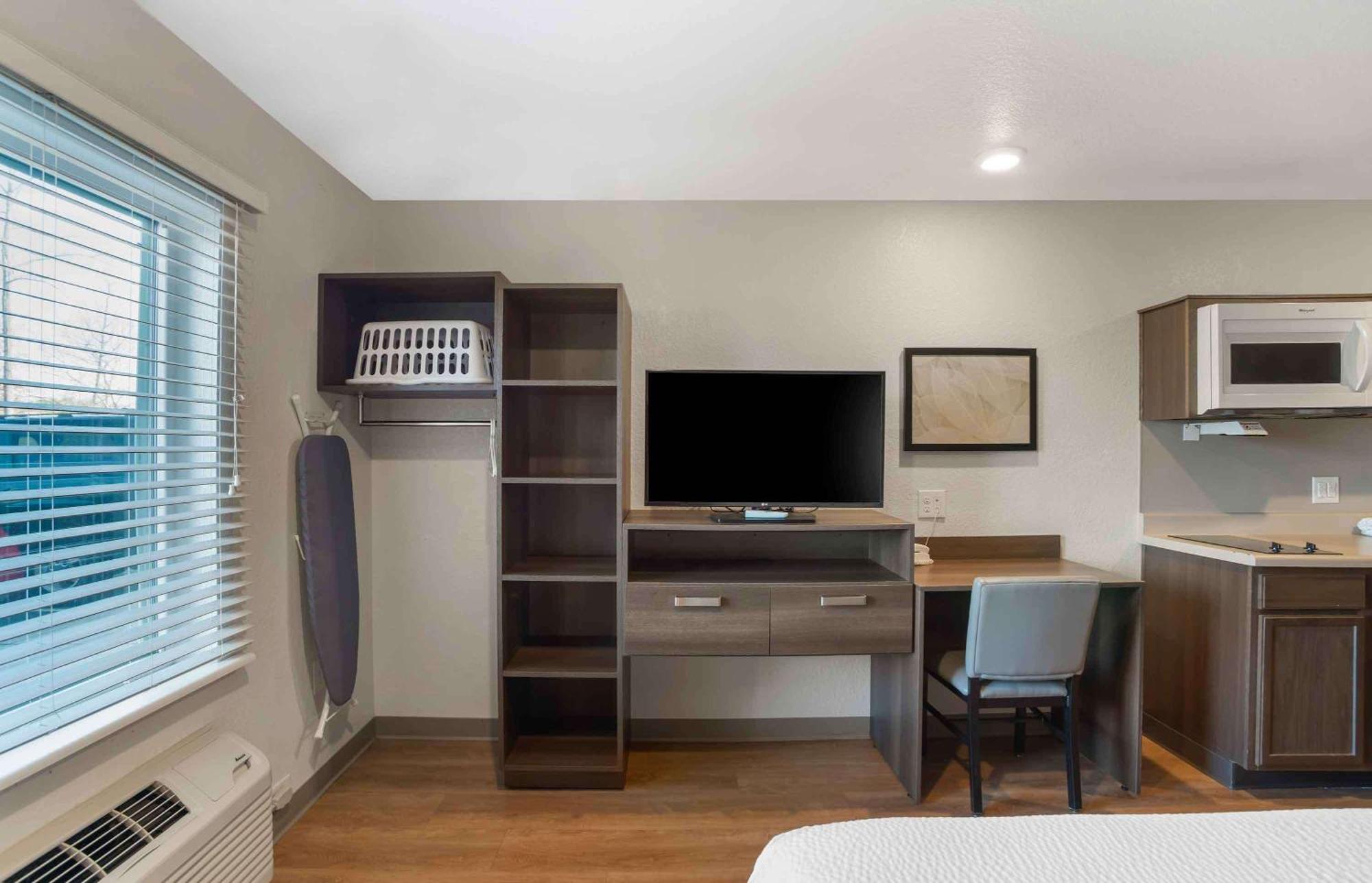 Extended Stay America Select Suites - Charlotte - Northlake Extérieur photo