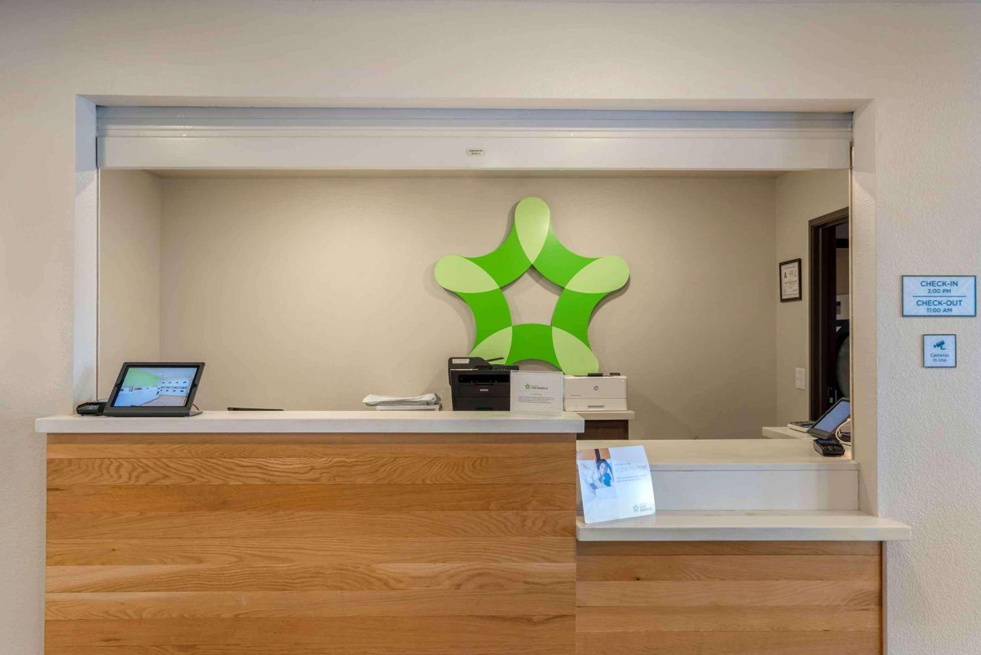 Extended Stay America Select Suites - Charlotte - Northlake Extérieur photo